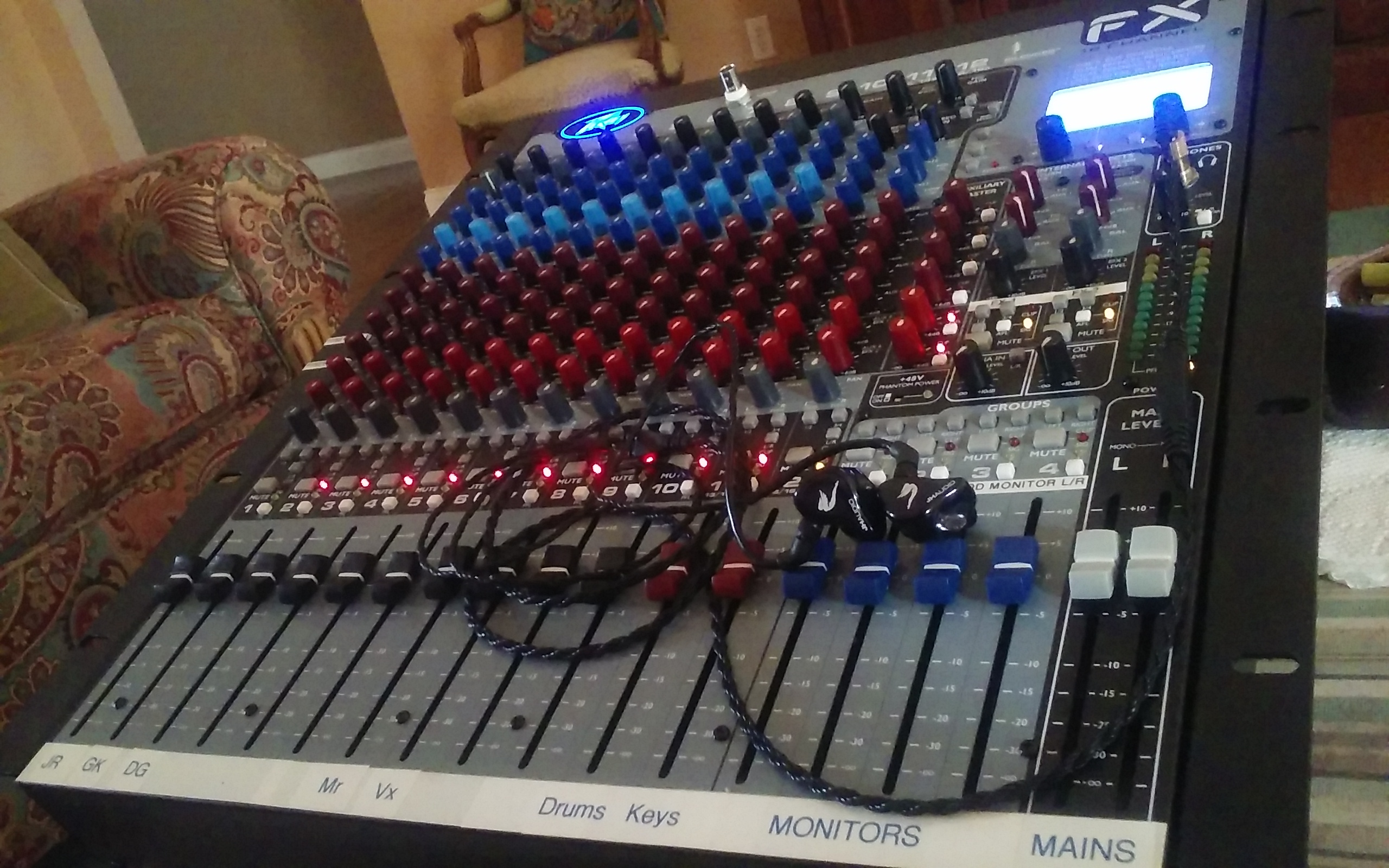 20150813_181653_Burst01.jpg