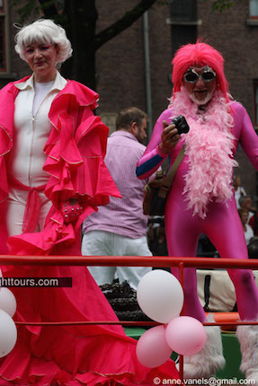 20110806-canal-parade-2011-88.jpg