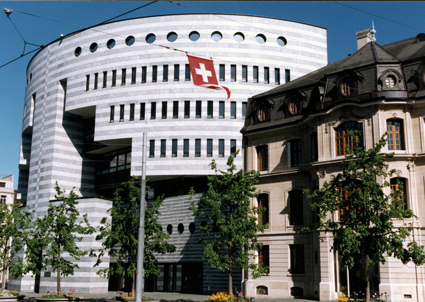 BIS.jpg