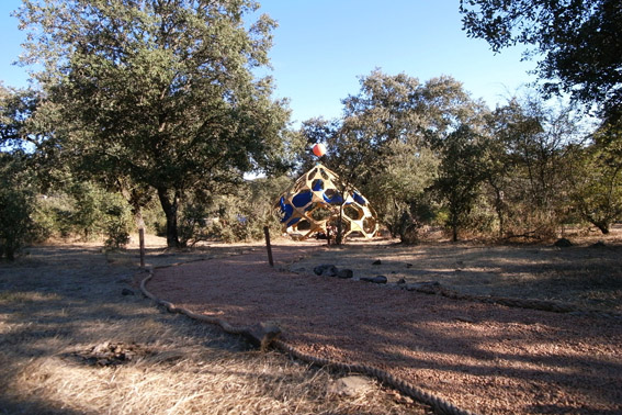 R0013580-01.jpg